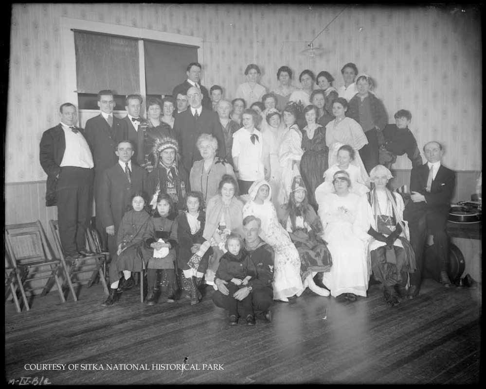 Alaska Native students on the campus lawn for Field Day.