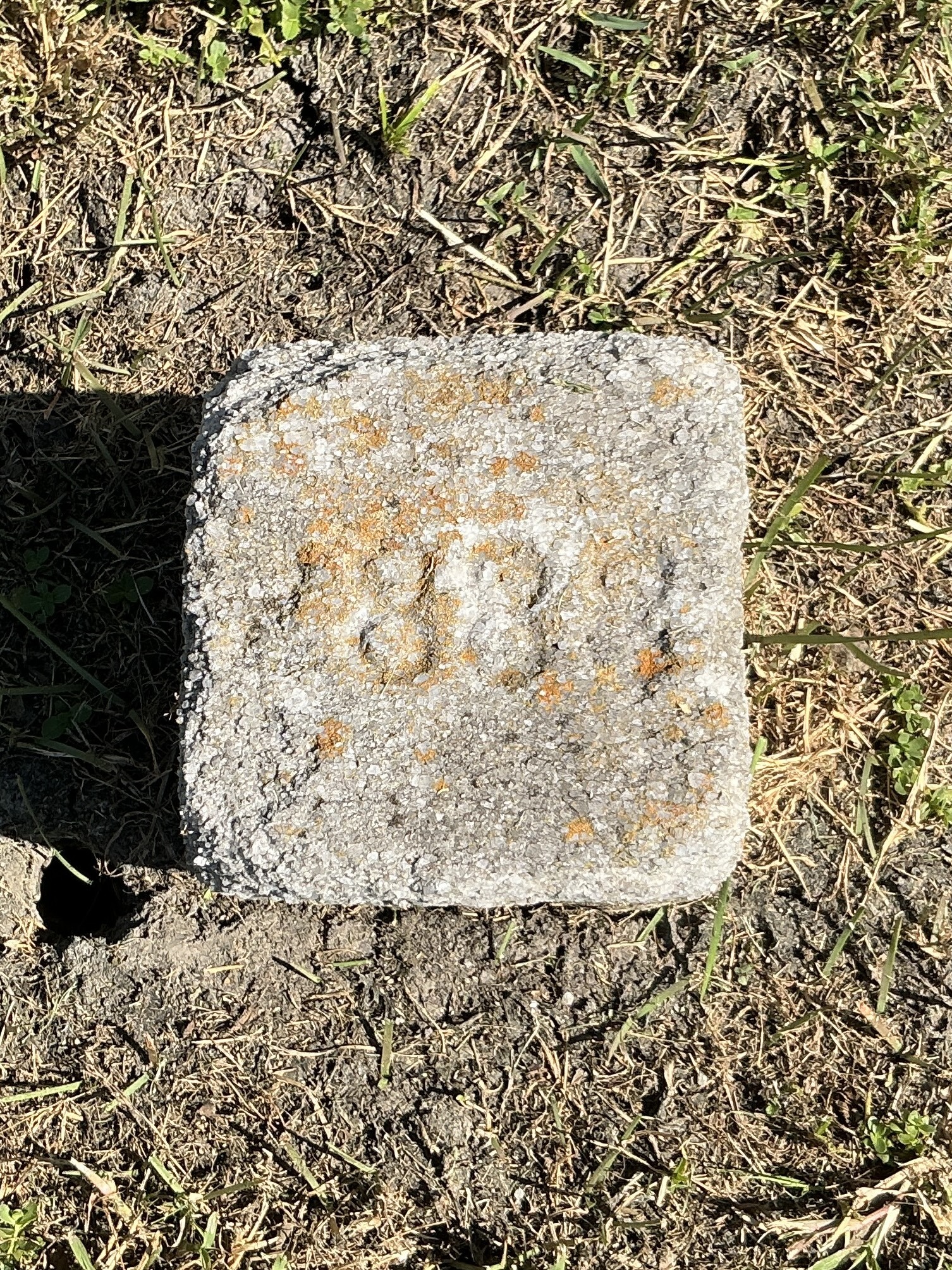 Top of flat marble marker