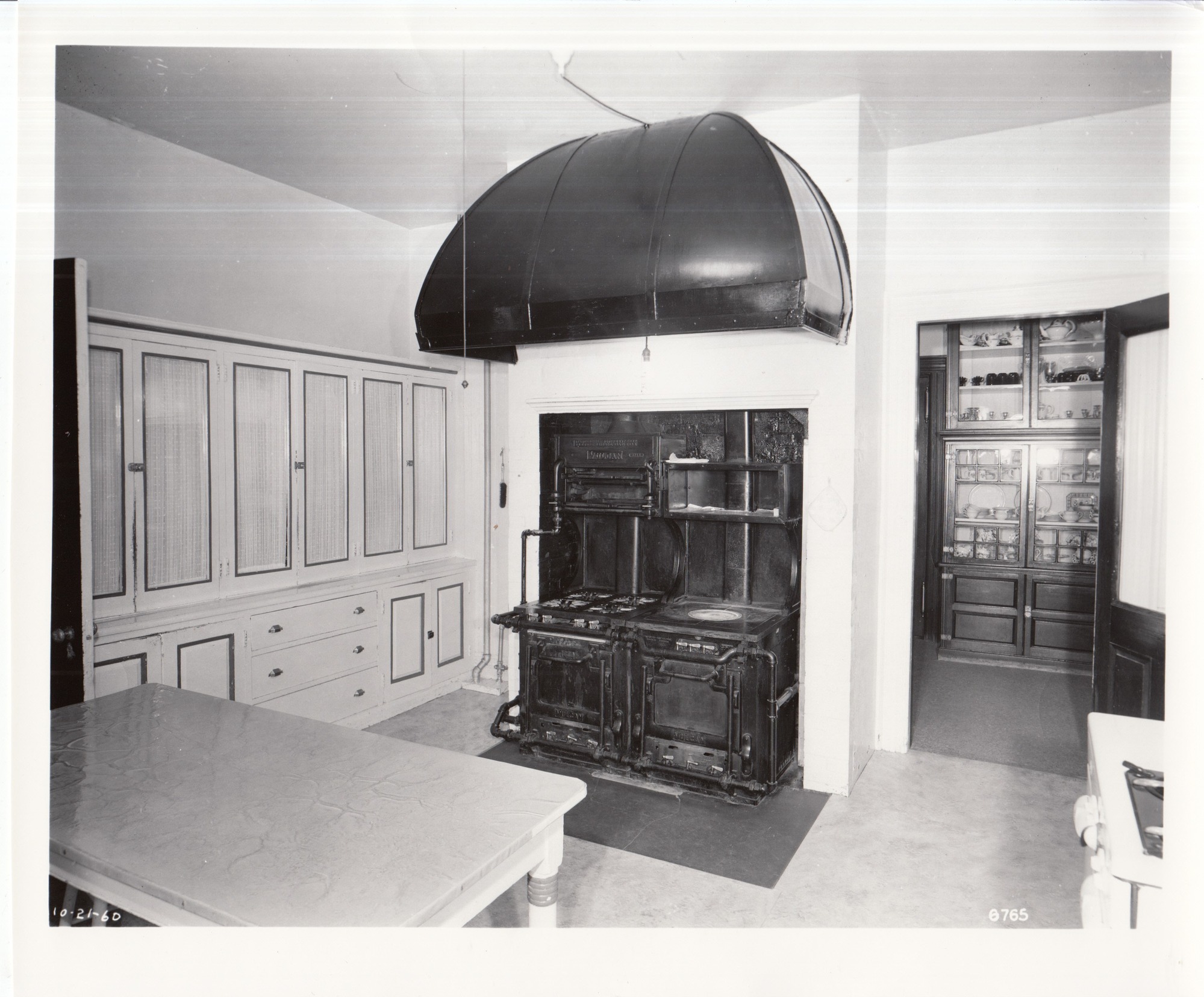 Glenmont, interior, first floor, Kitchen.