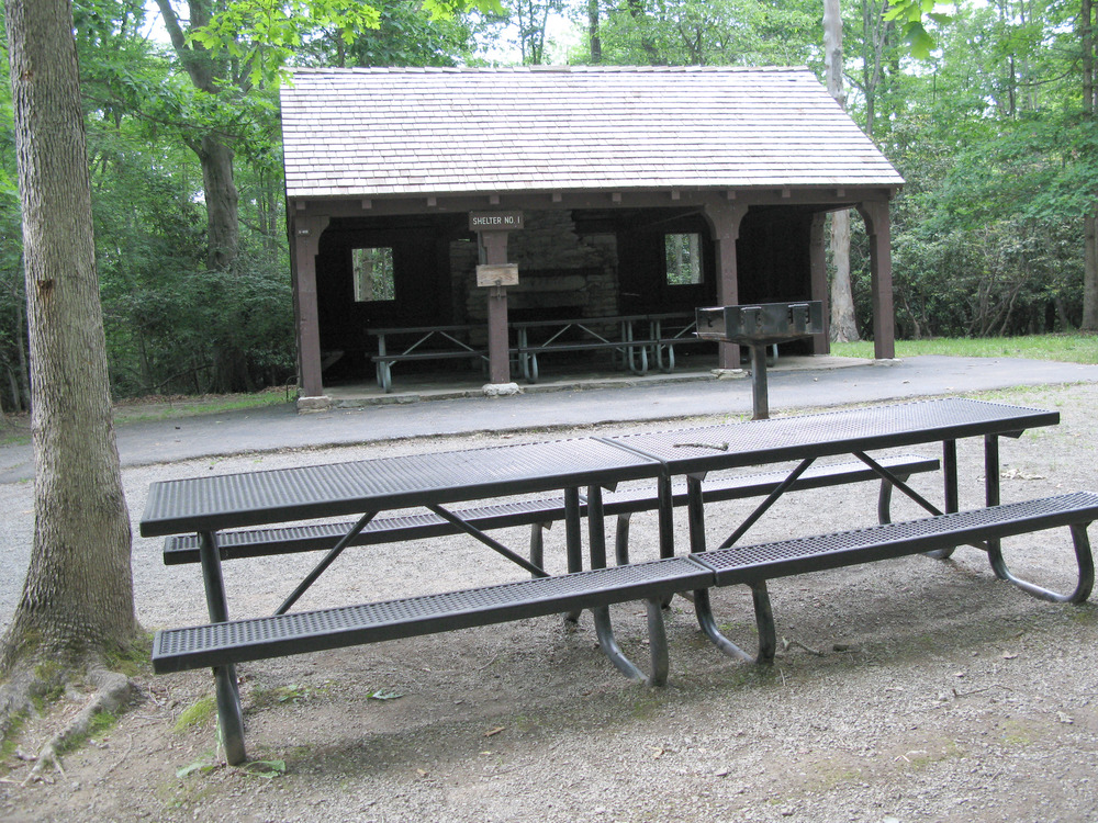three sided picnic shelter