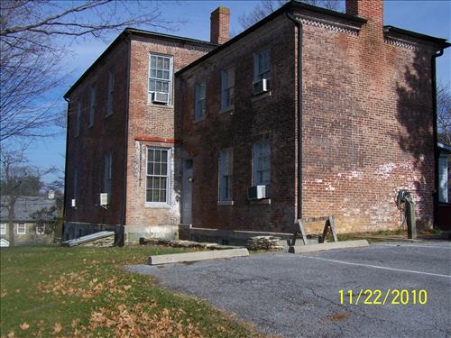 Restoration of the stone foundation walls for the southwest porch of the historic Brackett House, HAFE/NPS, November 22, 2010.