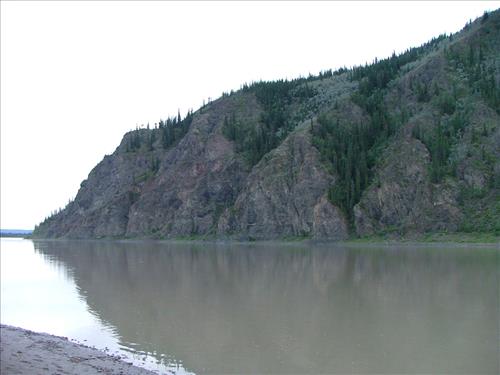 12 Yukon-Charley Rivers Natipnal Preserve Peregrine Falcon survey July 2006