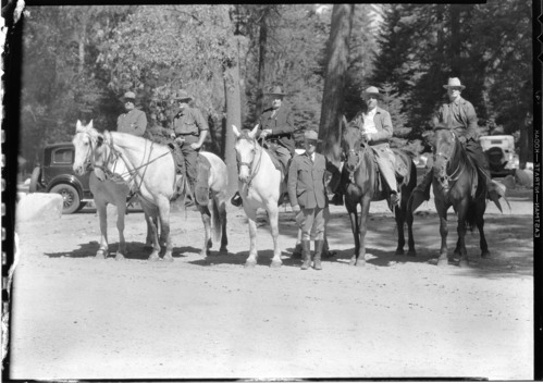 Col. Thomson - standing. Ranger Henry Skelton - far left.