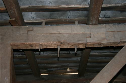 Stoll-Gunn-Dunn House Principal Purlin System prior to demolition in February 2013