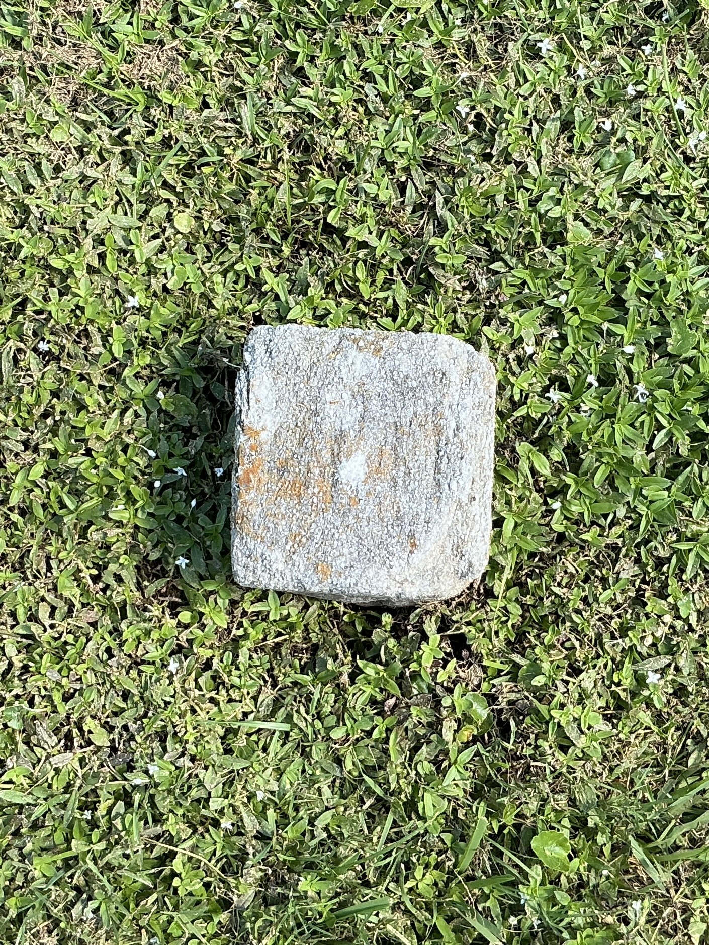 Top of flat marble marker