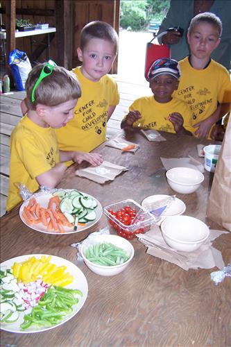 CVEEC Junior Ranger Program, Little Sprouts, Tasting Vegetables