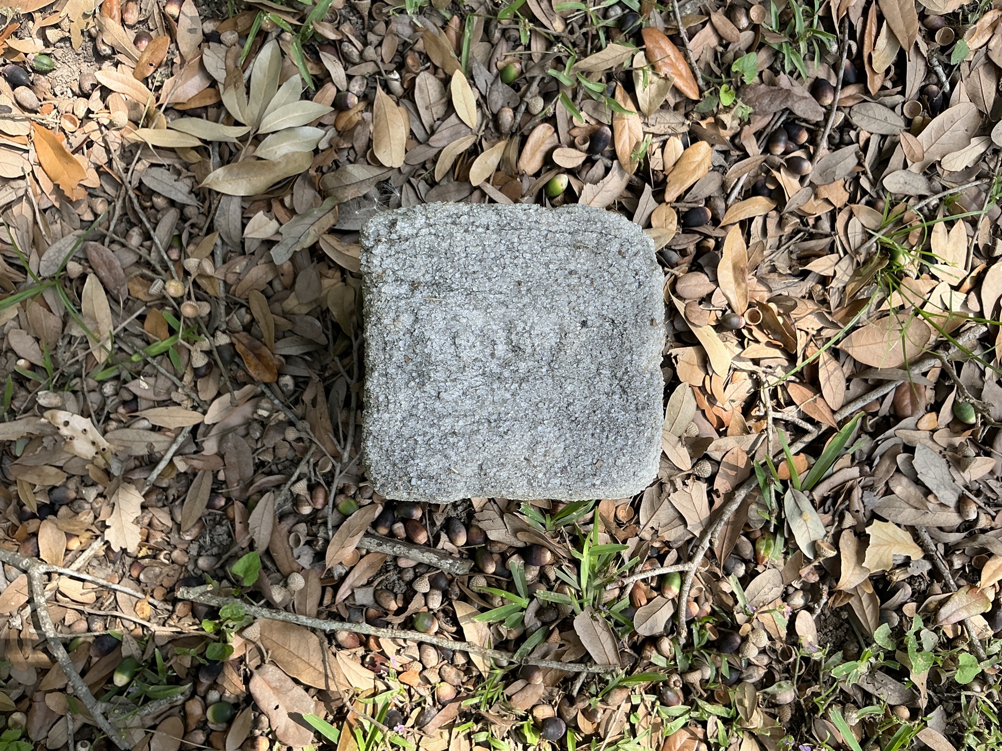 Top of flat marble marker