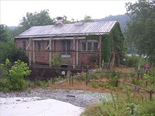 6/17/2011 - Exterior Views of Hydroelectric Plant Building in Harpers Ferry NHP