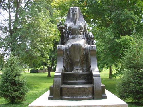 Clean, Refurbish and Apply Protective Coatings to Isis Statue and Historic Plaques at Herbert Hoover NHS August 2009