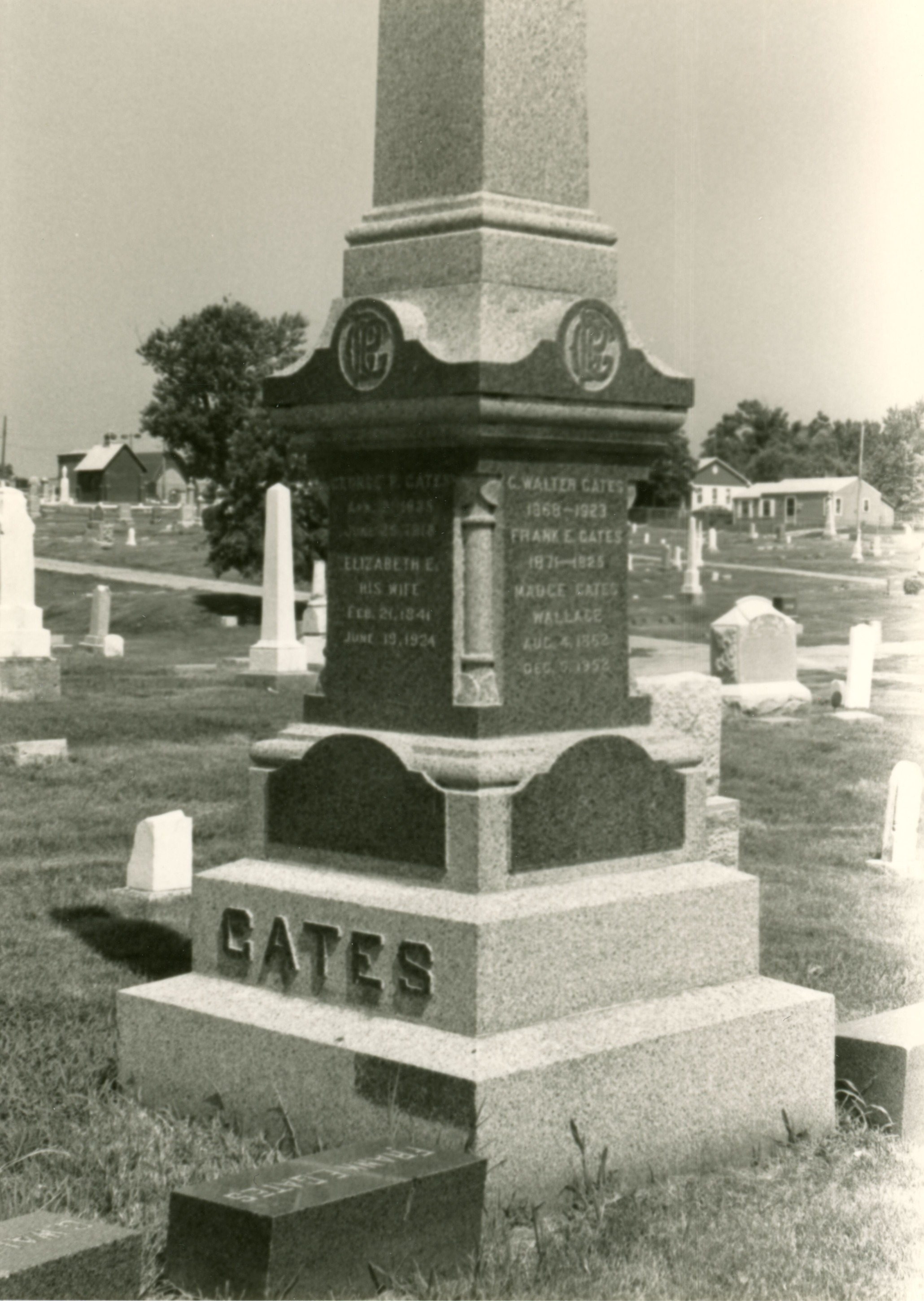 Wood lawn cemetery Gates/Wallace Plot