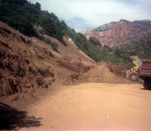 Color Photos of rock slides in Kolob Canyon.