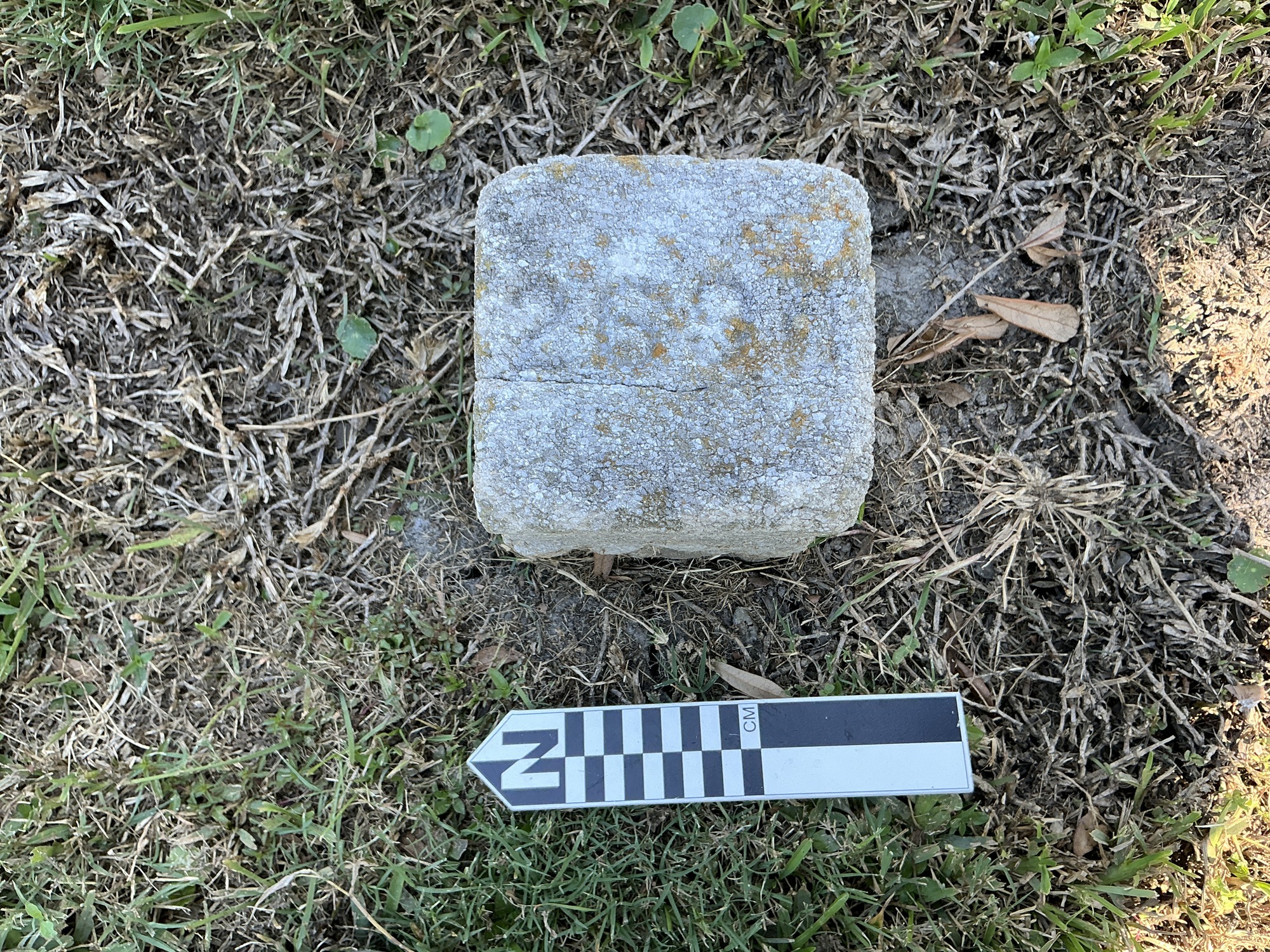 Extra image of flat marble marker
