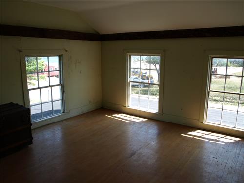 SLBE Glen Haven Sleeping Bear Inn Interior