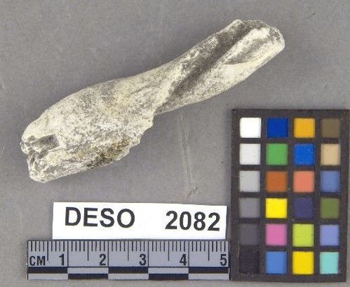 DESO    2082 -- Hammer