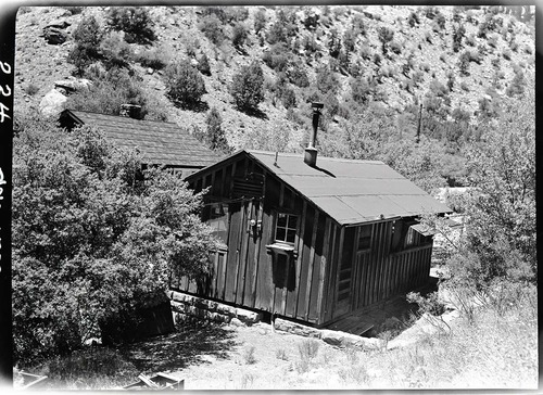 Residence Building 21, Oak Creek residential area.