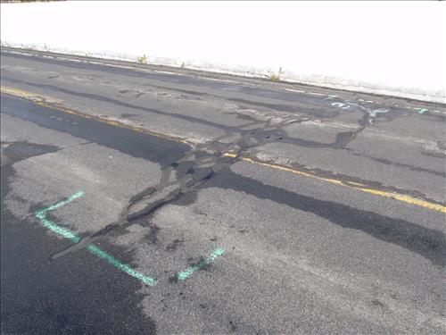 Asphalt condition on Hwy 62, CRLA
