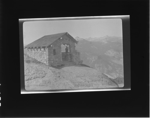 Matthes at Glacier Point.