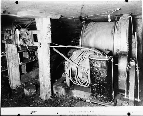 A0544-A0548--Copy photo--Mining equipment [1907]