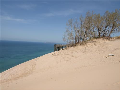 SLBE Pierce Stocking Scenic Drive - #9 Lake Michigan Overlook Platform from the top of the bluff