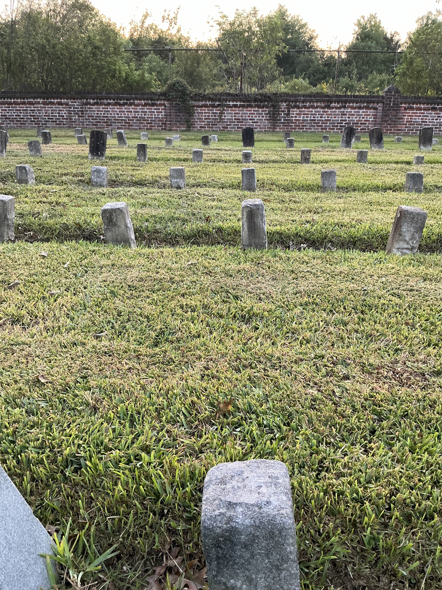 Extra image of flat marble marker