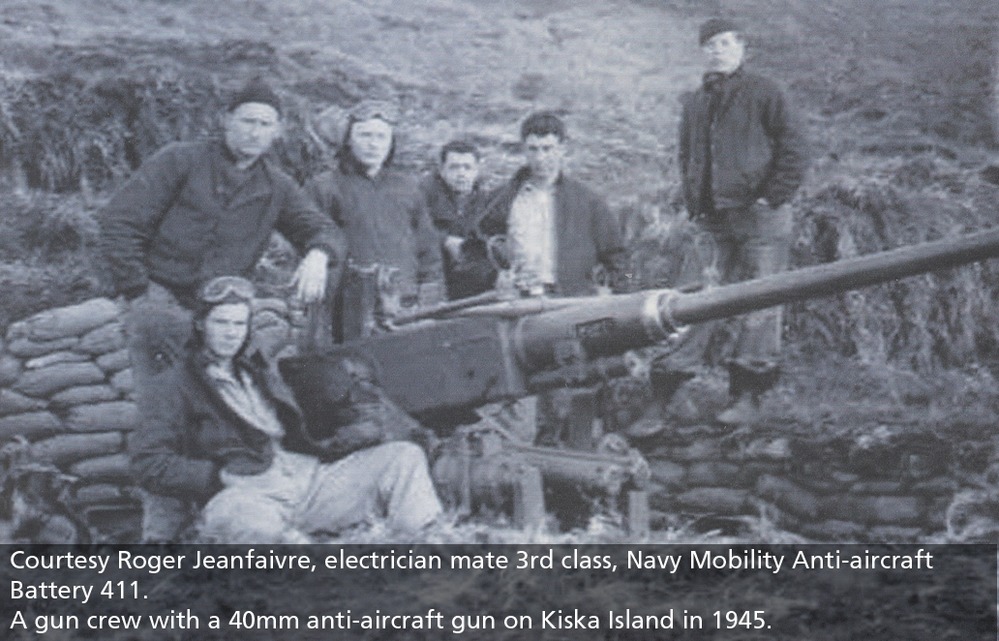 Gun crew with a 40mm anti-aircraft gun