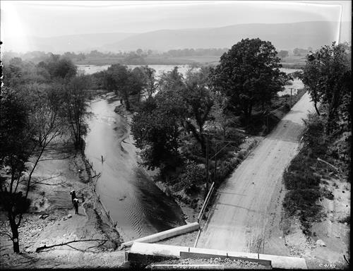 C4135-C4141--Hanover & Newport Branch--Bridge no. 168.24 [1917.06.26]