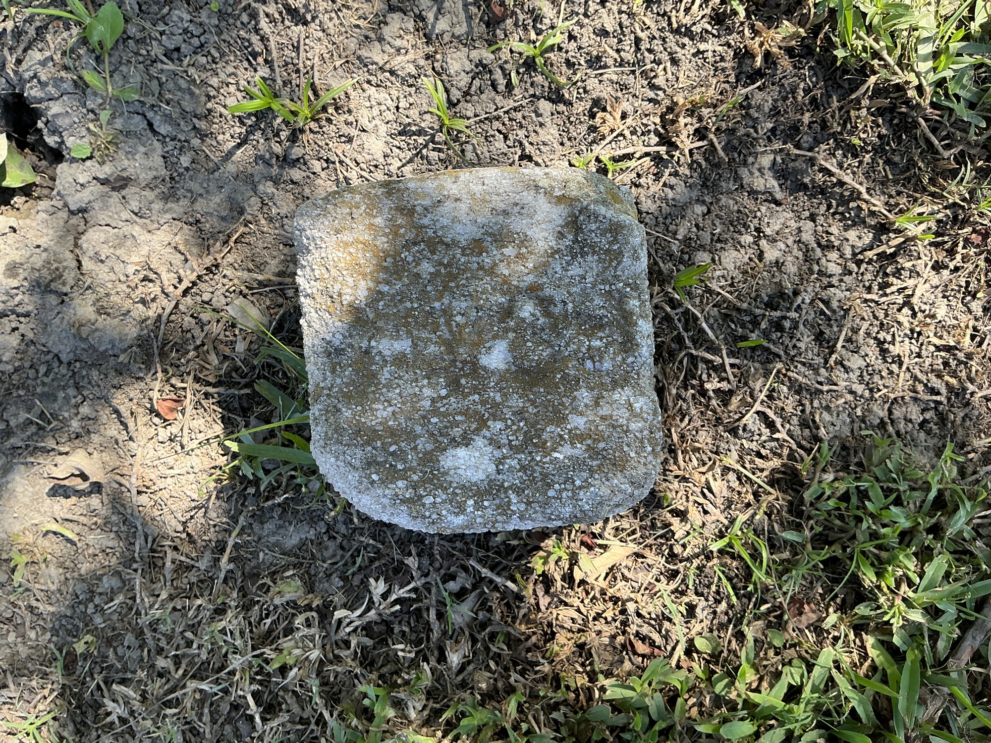 Top of flat marble marker