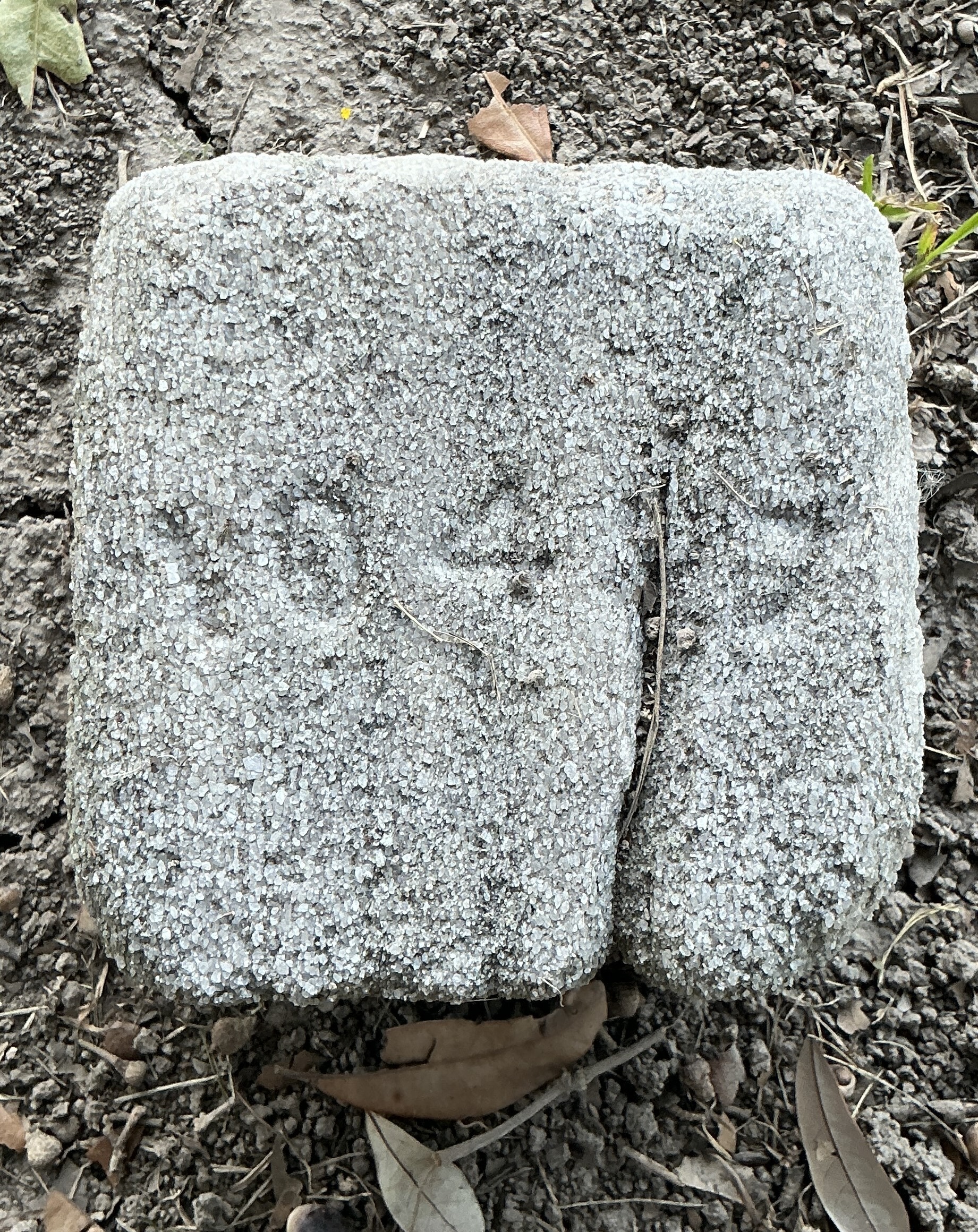 Top of flat marble marker