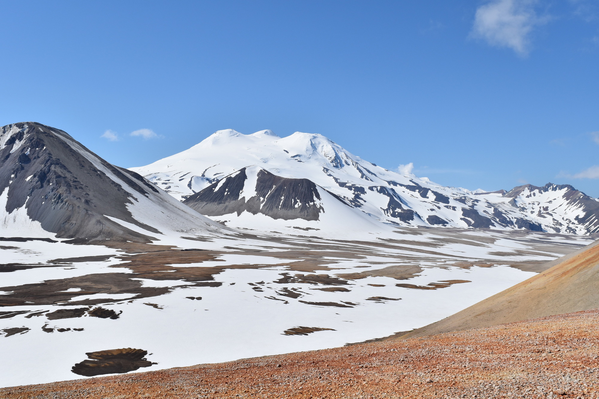 Photograph of ice-clad Mount Mageik from Baked Mountain. 