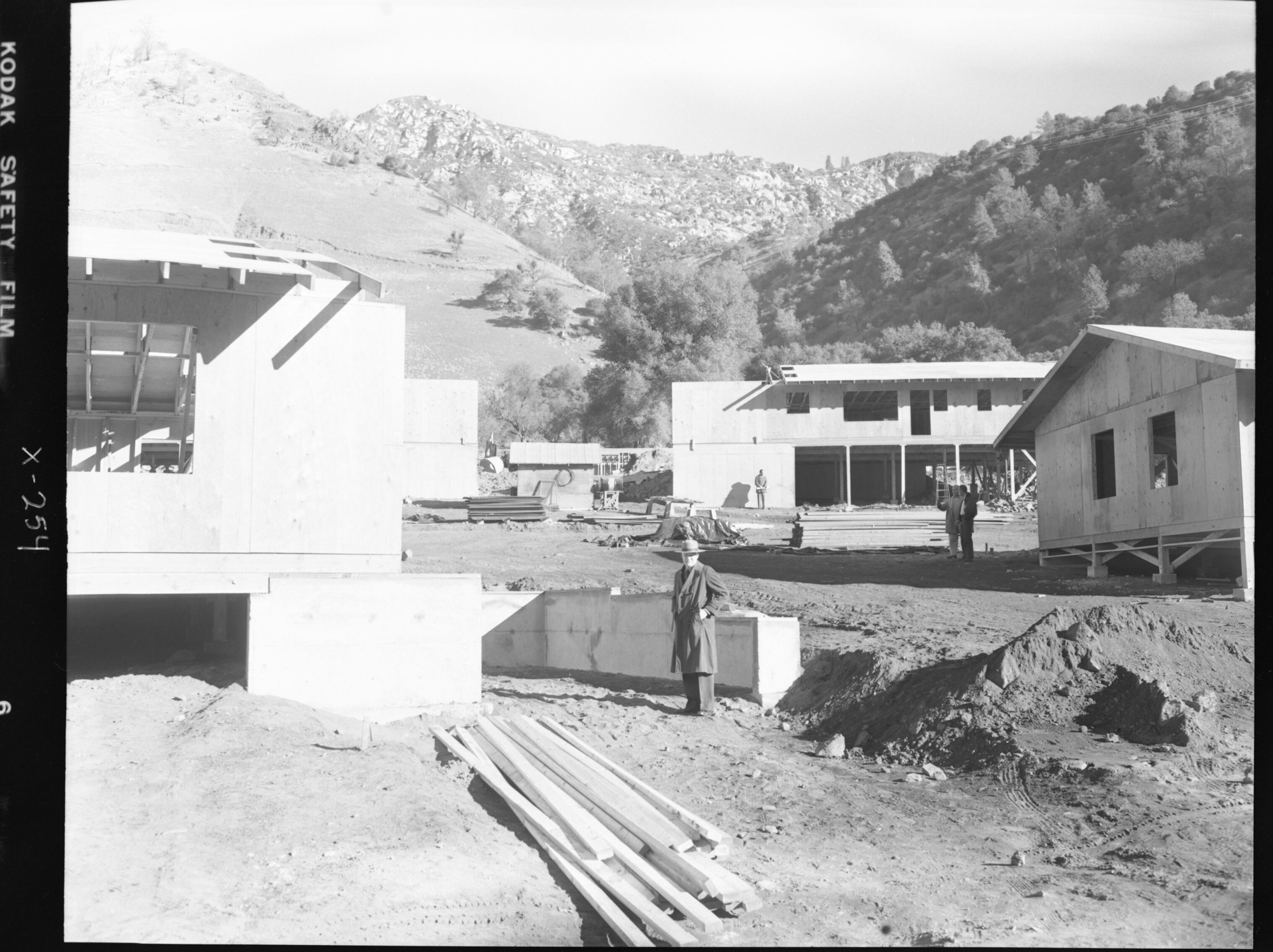 El Portal housing. Mission 66 Houses. Rancheria Flats.