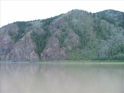 12 Yukon-Charley Rivers Natipnal Preserve Peregrine Falcon survey July 2006