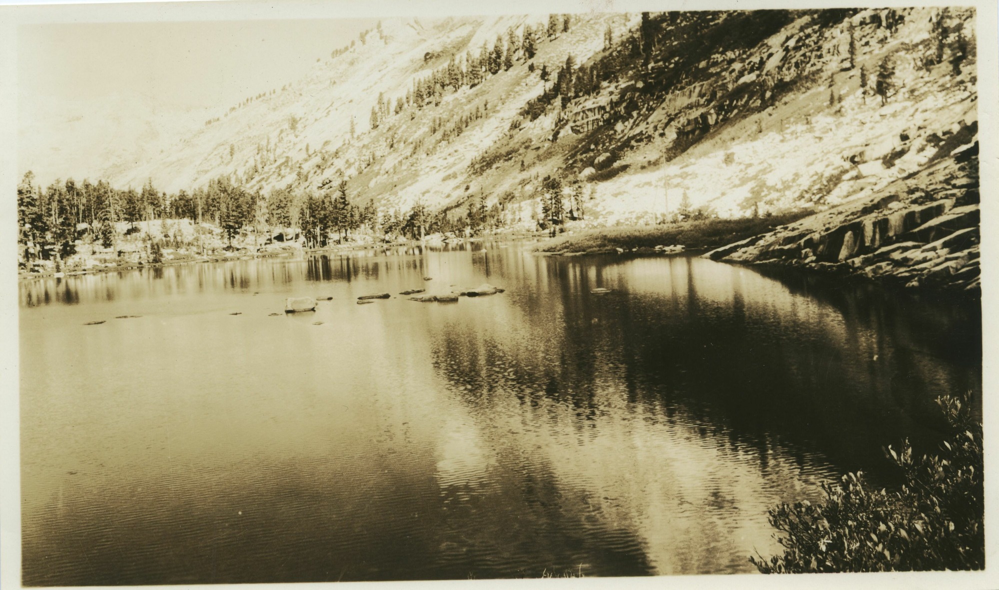 SEKI Roberts Collection Series: 3 Prints; 1 Small; 6 Lakes