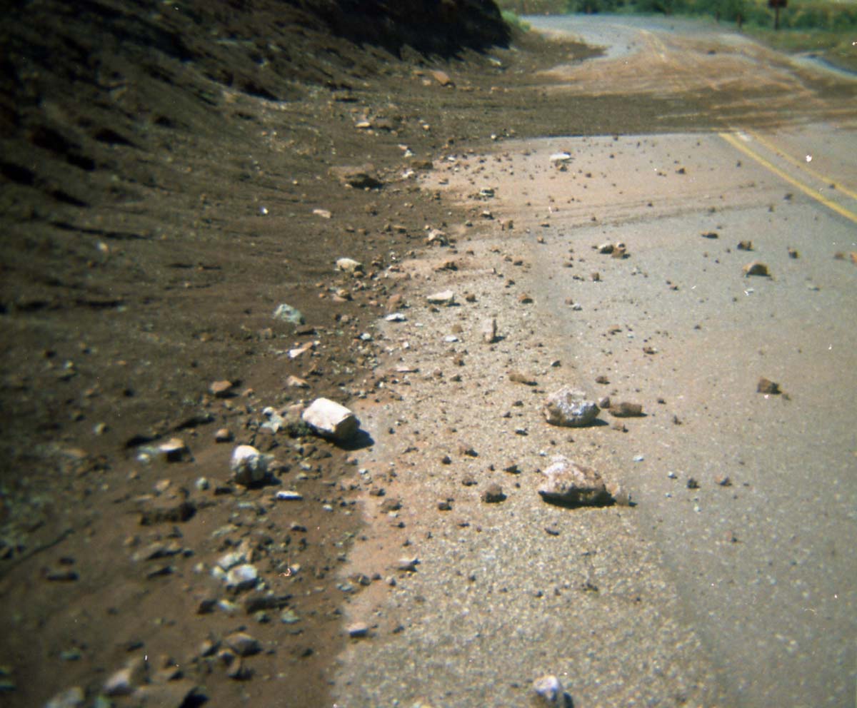 Color Photos of rock slides in Kolob Canyon.