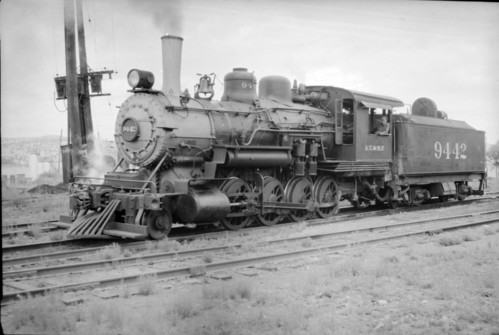 Atchison, Topeka & Santa Fe no. 9442 [2-8-0]