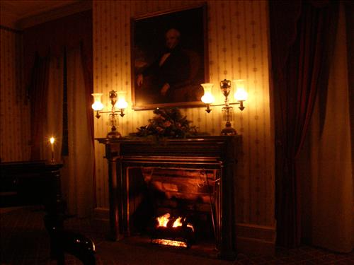 Winter Celebration at Martin Van Buren National Historic Site in December 2009