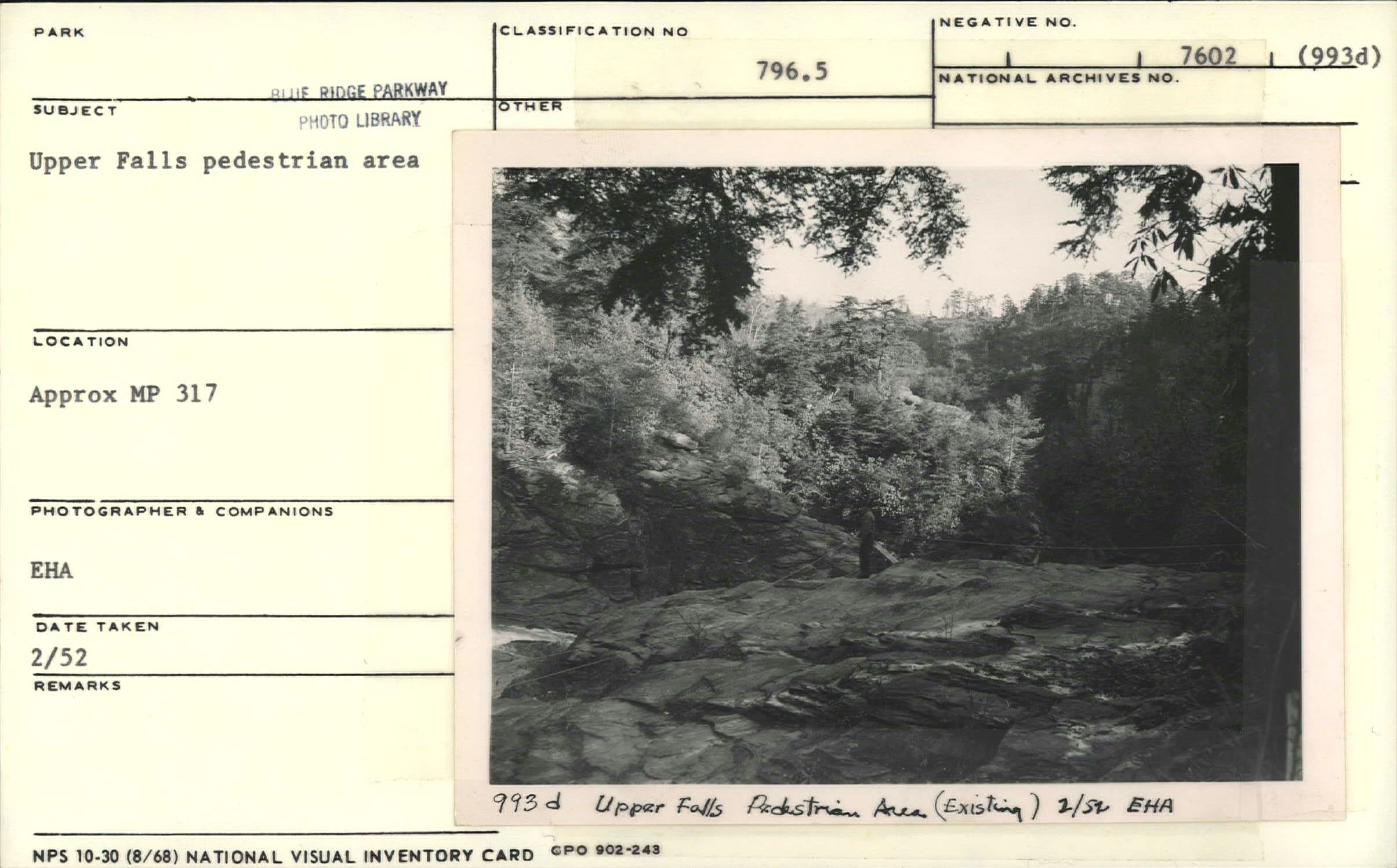 Upper Falls pedestrian area