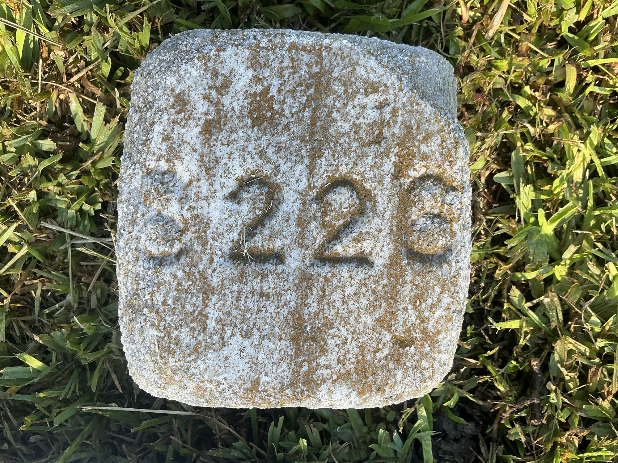 Top of flat marble marker