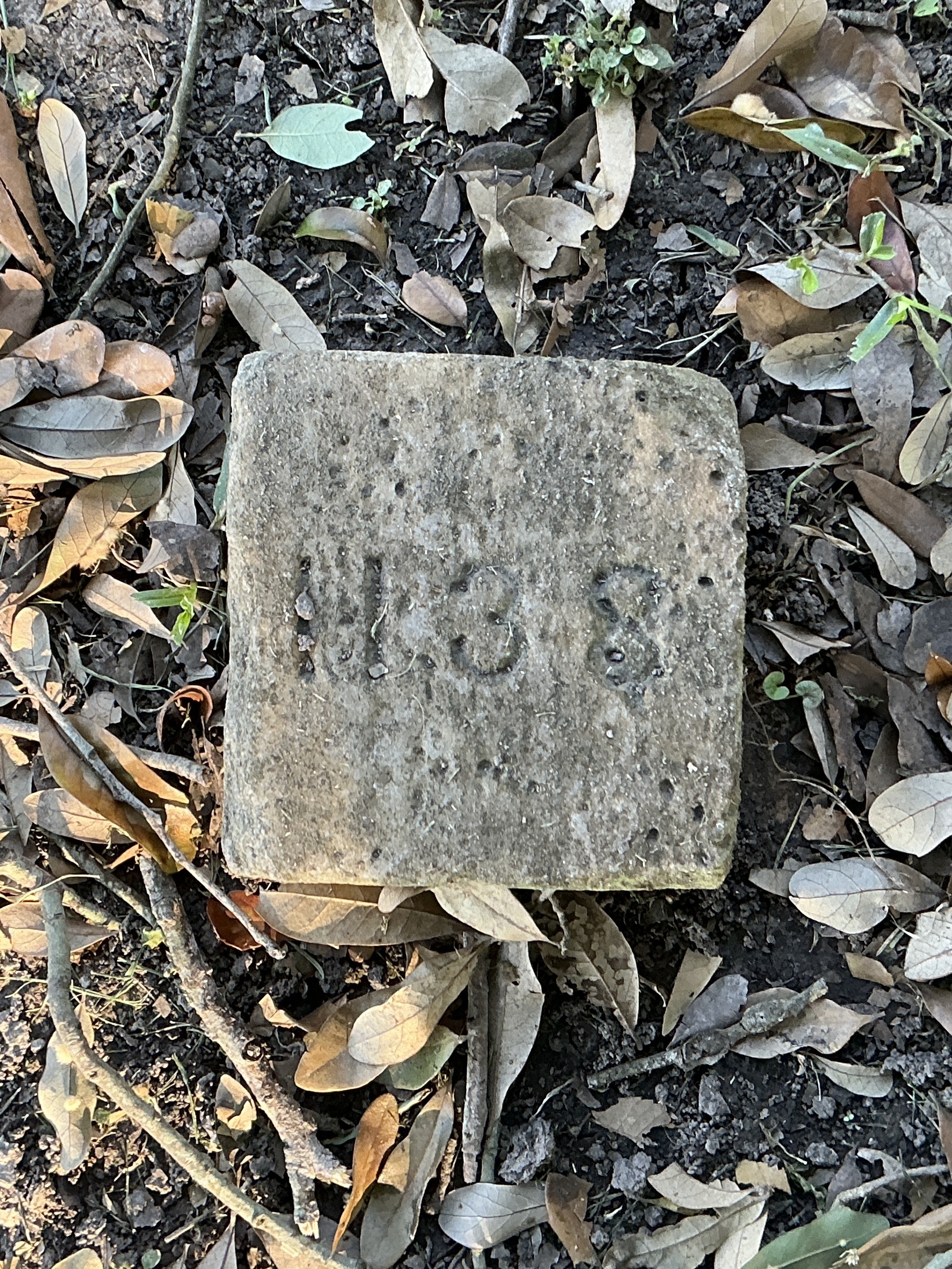 Top of flat marble marker