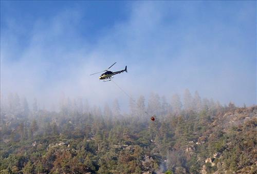 Helicopter operations on the Comb Complex wildfire, Sequoia and Kings Canyon National Parks, summer 2005
