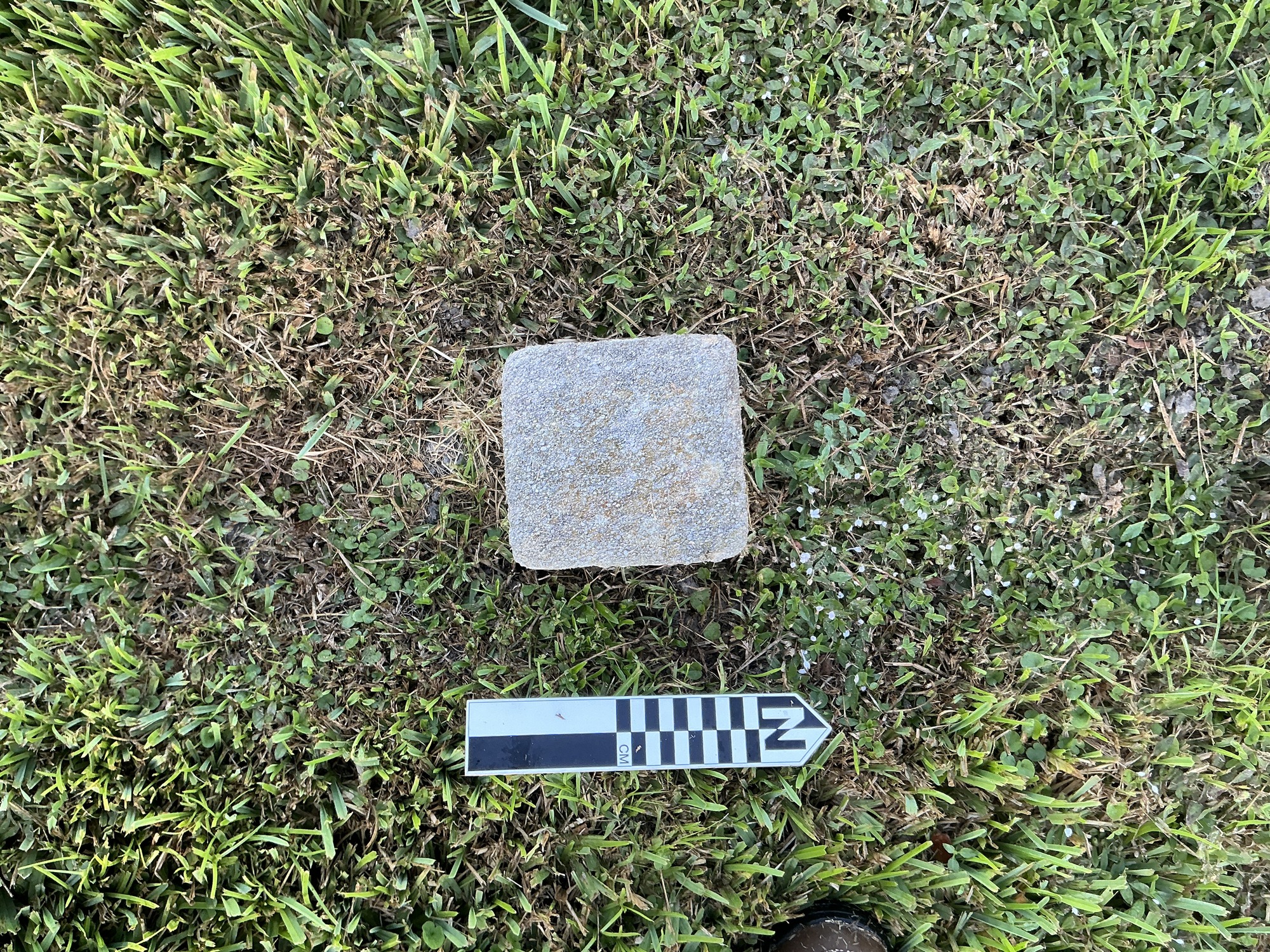 Extra image of flat marble marker