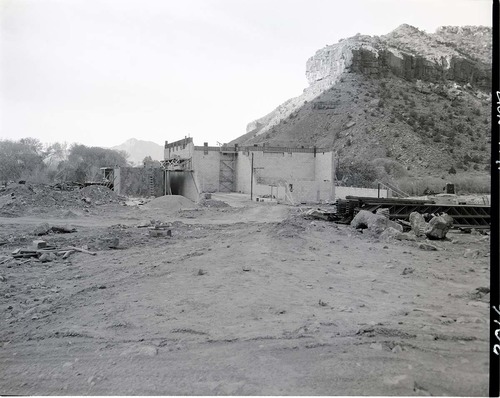 General view from north, exhibition room and auditorium of Mission 66 Visitor Center and Museum.