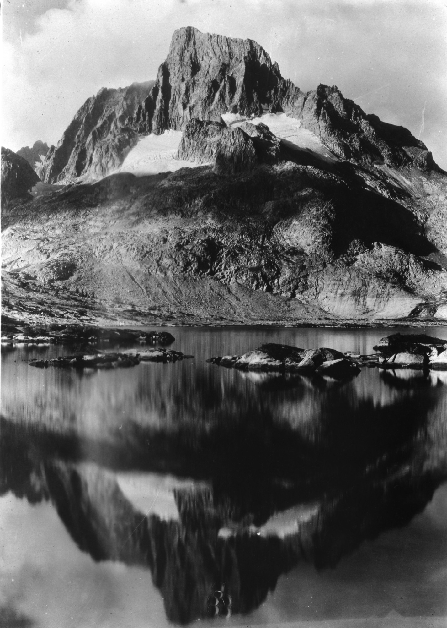 Banner Peak reflected in Thousand Island Lake