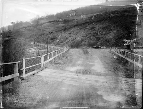 C4366-C4380--Near Cortland, NY--Kellogg Road crossing