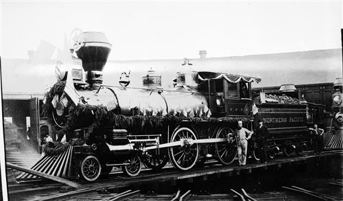 011/001.577--Northern Pacific Railroad Locomotives [Group 2]