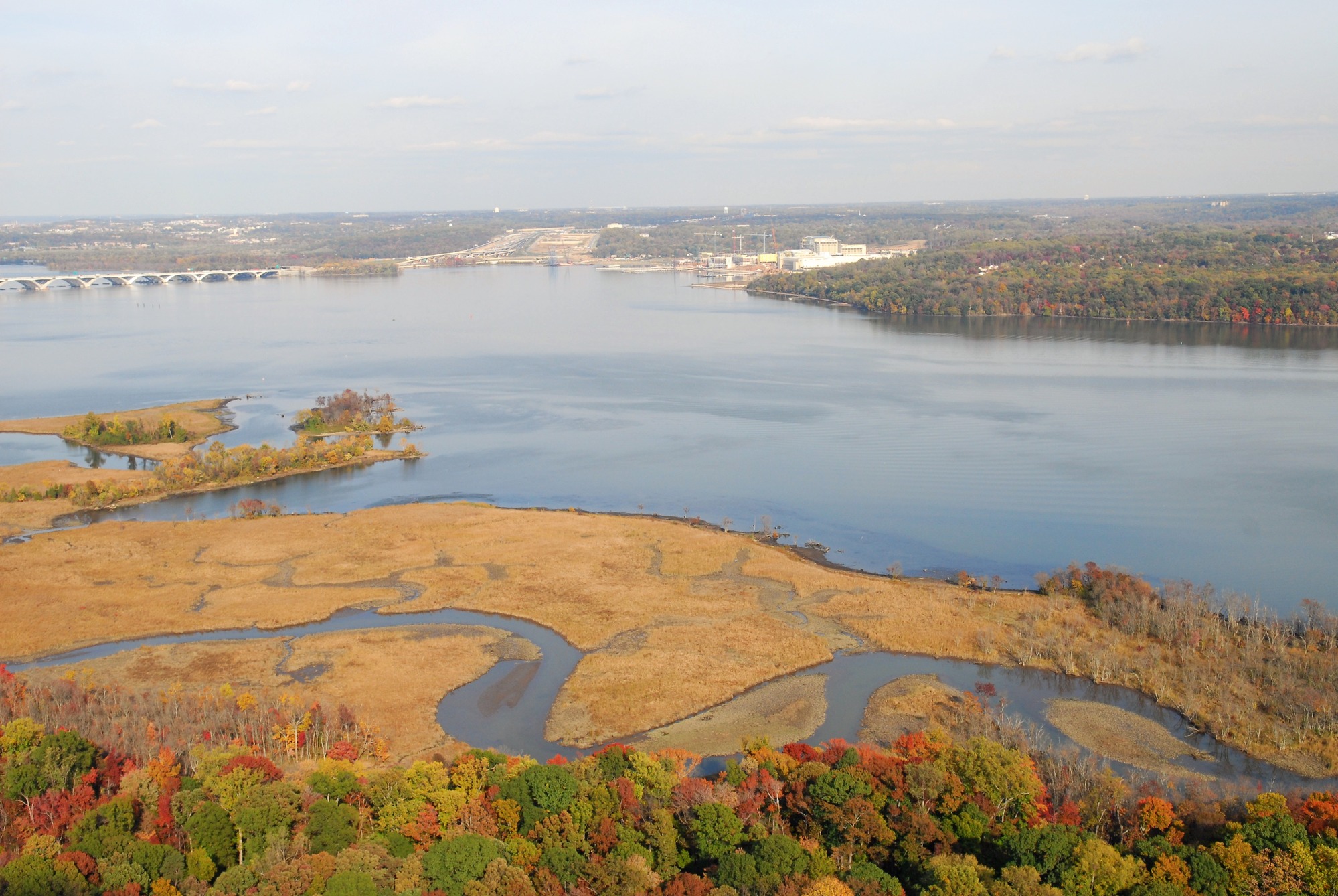 Aerial photo of Dyke Marsh and the Potomac River