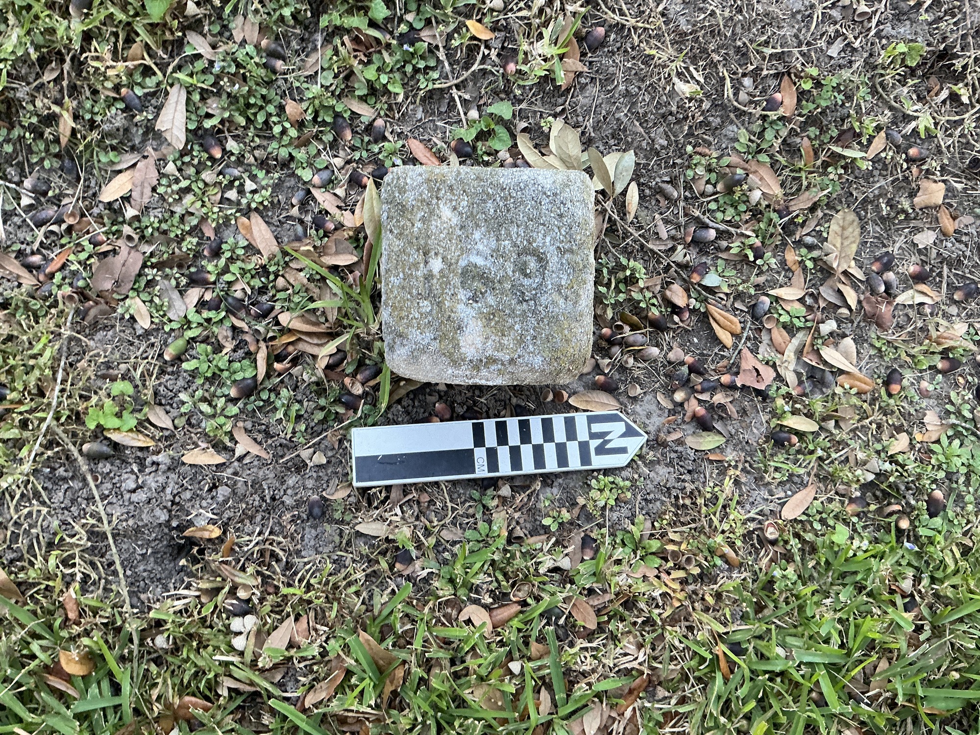 Extra image of flat marble marker