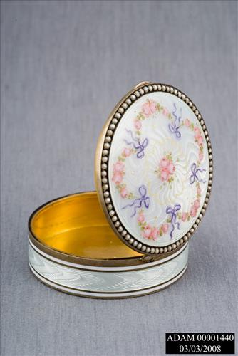 Round Patch Box with Mother-of-Pearl Decoration from the Adams National Historical Park Collection