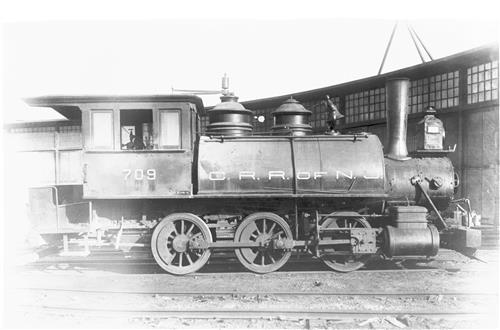 011/001.130--Central Railroad of New Jersey Railroad Locomotive [GROUP 11]