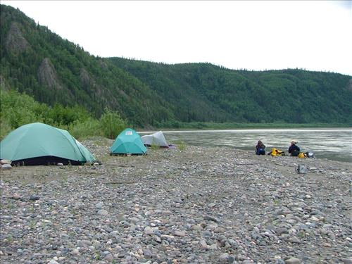 14 Yukon-Charley Rivers National Preserve Peregrine Falcon Survey July 2006