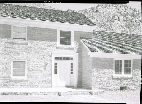 Detail of front of the new NPS dorm for seasonal rangers.